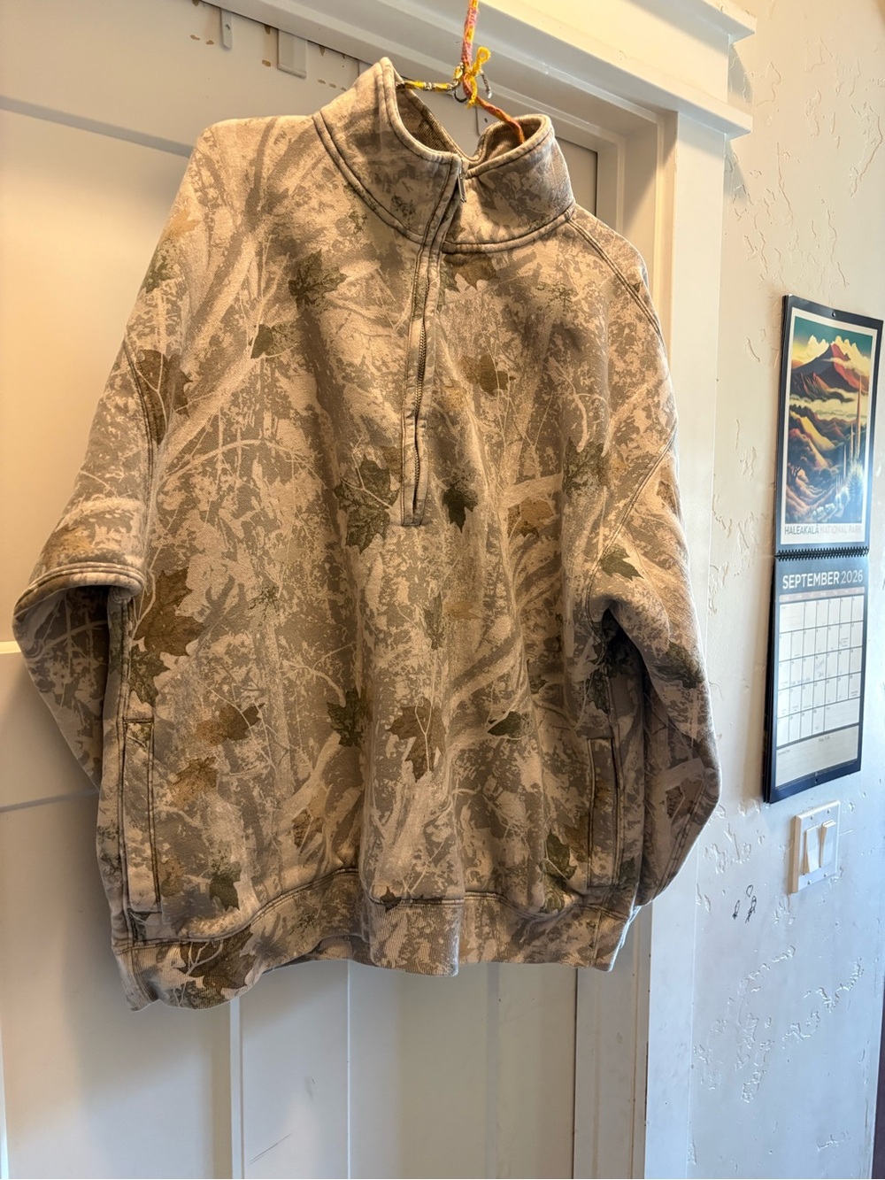 Abercrombie & Fitch pullover